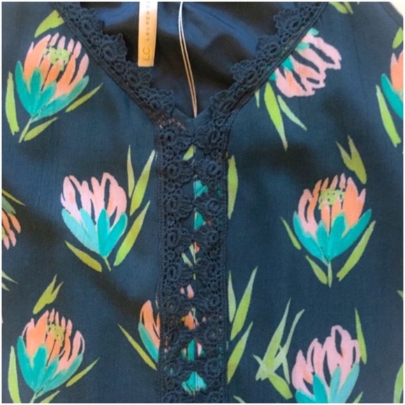 LC LAUREN CONRAD Floral Drop Waist Lace Dress NWT - Picture 5 of 7